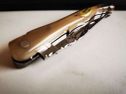 Couteau de poche Laguiole Forgé Aile de Pigeon en pointe de corne "La croix du berger " Made in France - ALLWENEEDIS