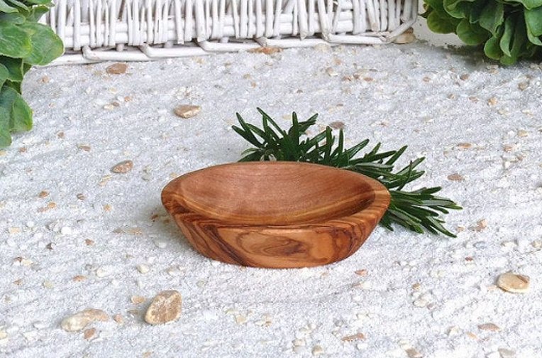 Mini bol OVALE (longueur env. 10 cm), bois d'olivier - ALLWENEEDIS
