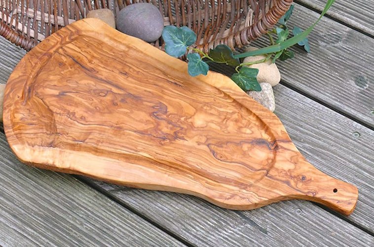 Planche à découper avec rainure à jus et poignée (longueur : 45 - 49 cm), bois d'olivier - ALLWENEEDIS